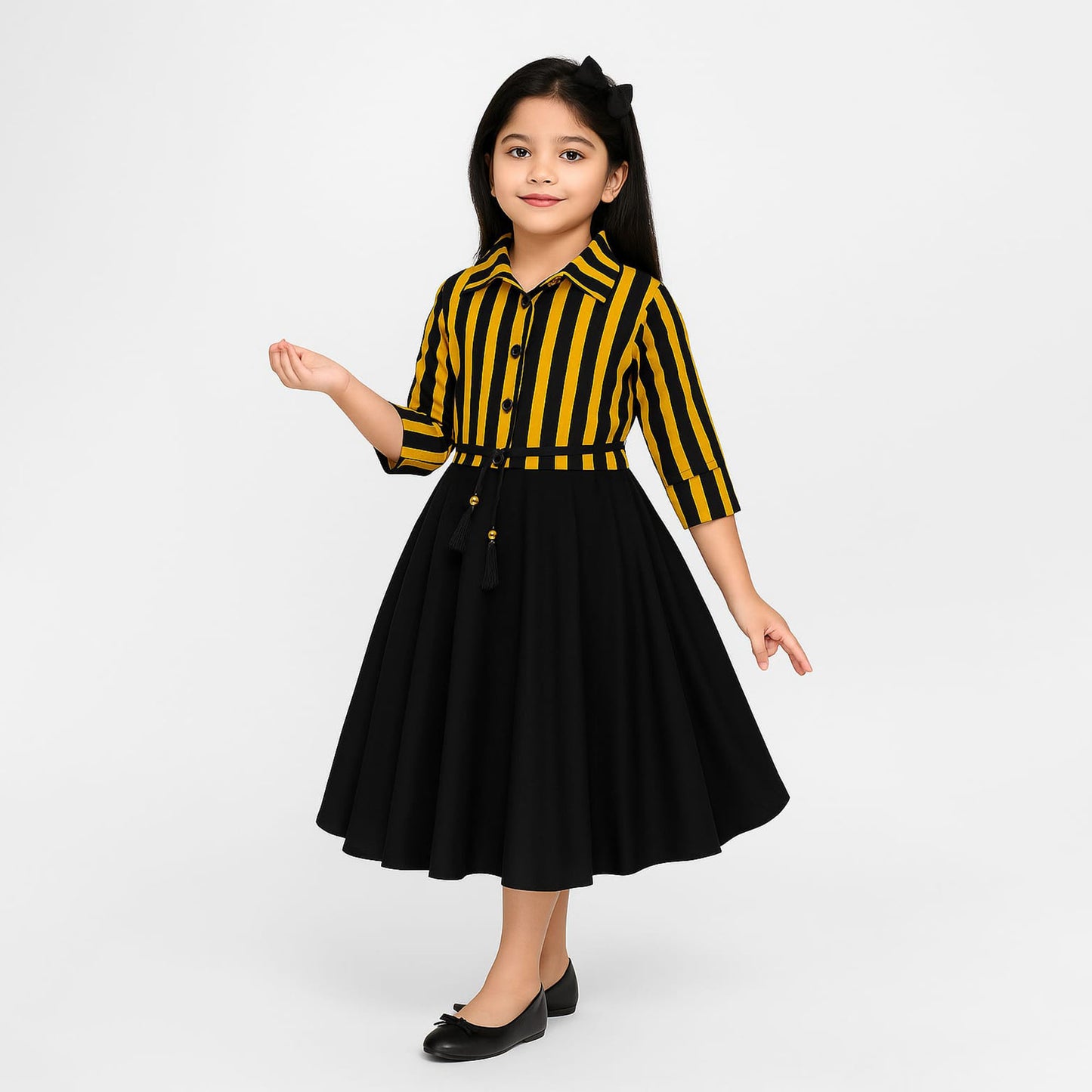 Girls hand made cute lines top with black skirt