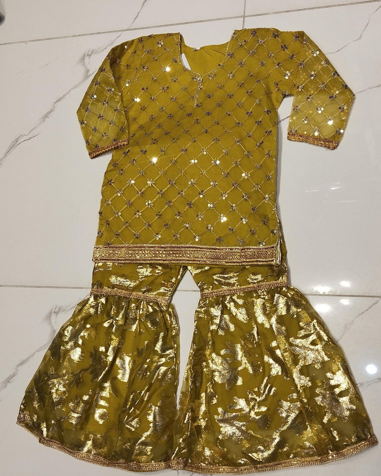 Top floral with shararah set girls