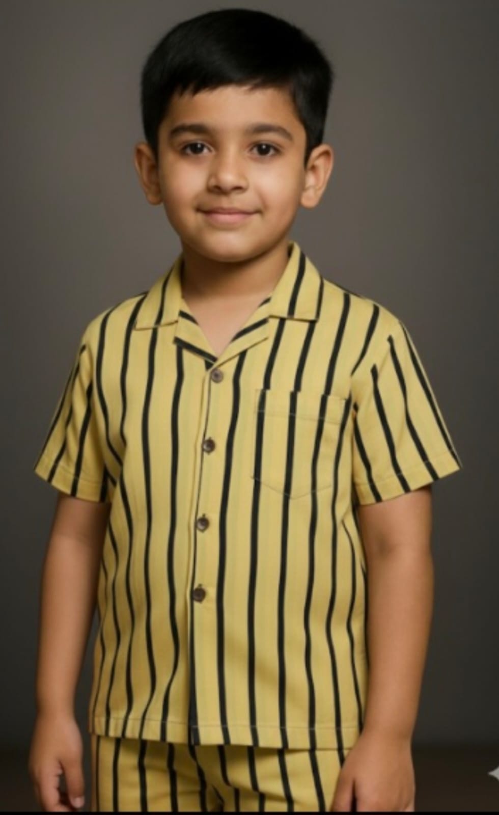 1 piece Boys shirt lines soft